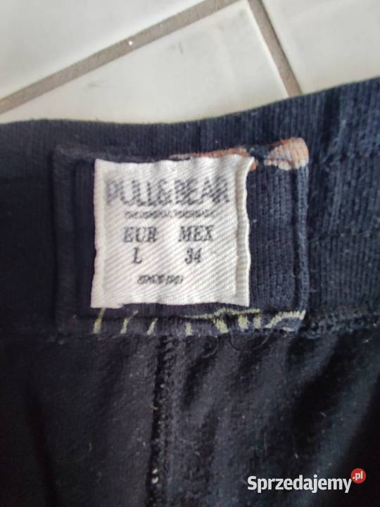 PullBear spodenki szorty rybaczki kwiaty liście świętokrzyskie Kielce