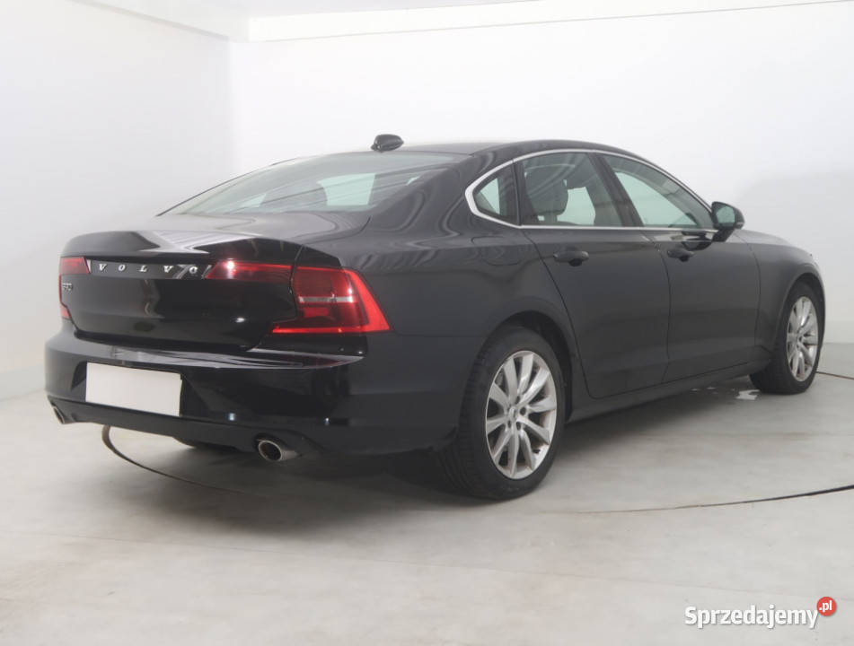 Volvo S90 D5 AWD system Start-Stop