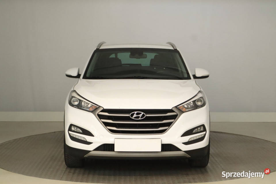 Hyundai Tucson 16 GDI czujnik parkowania Samochody osobowe Zabrze