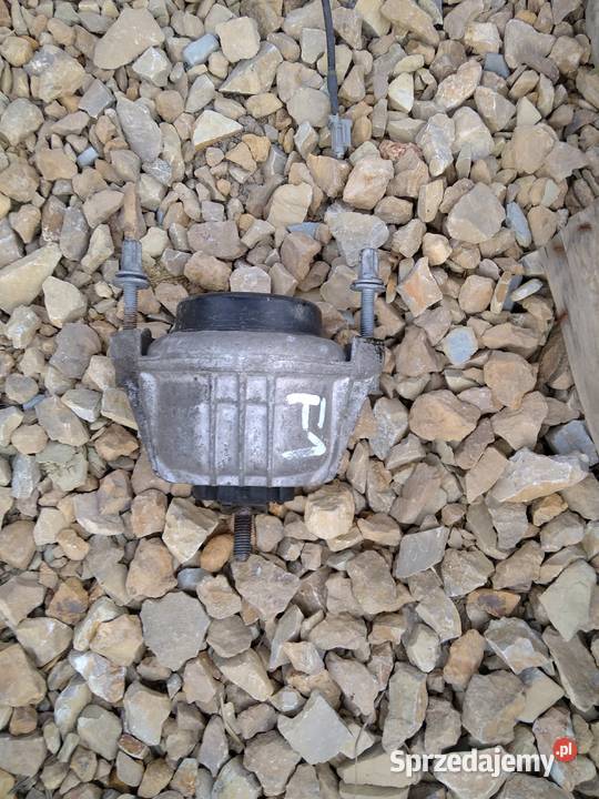 bmw e87 20 diesel poduszki silnika komplet