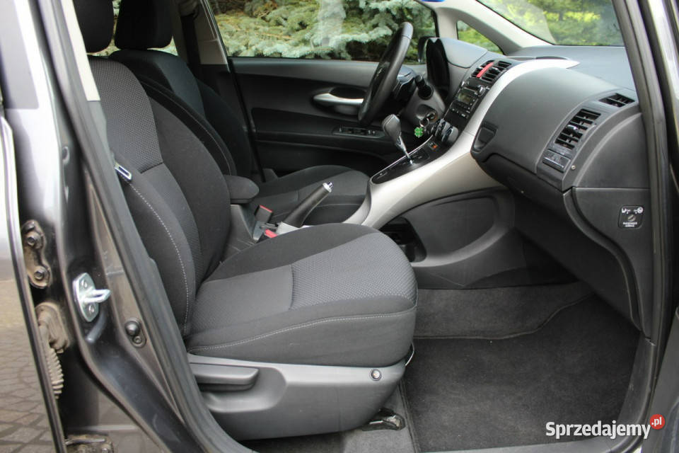 Toyota Auris Benzyna 134 Automat Zarejestrowana dolnośląskie Lubań sprzedam