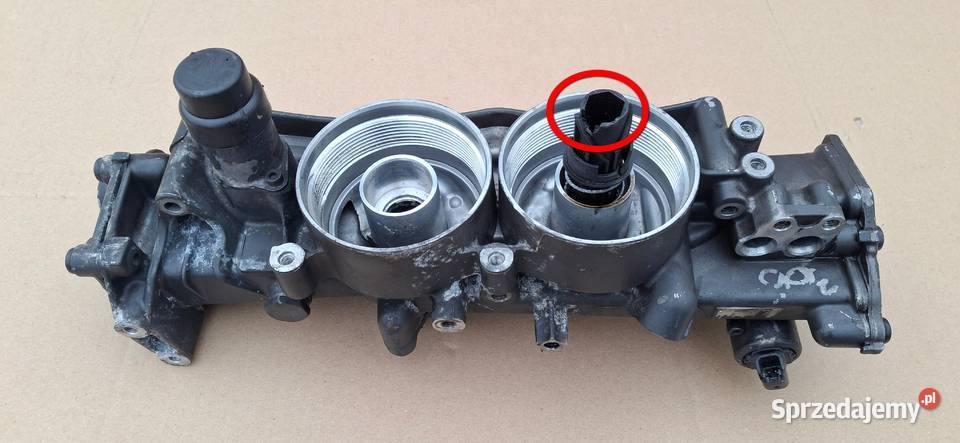 VOLVO FH4 FM PODSTAWA FILTRÓW OLEJU 23578150 ciężarowe Bieleń