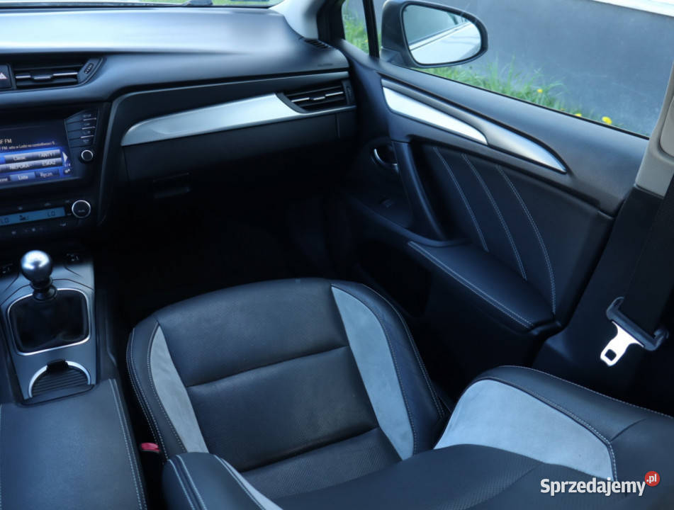 Toyota Avensis 20 D4D autoalarm łódzkie Łódź sprzedam