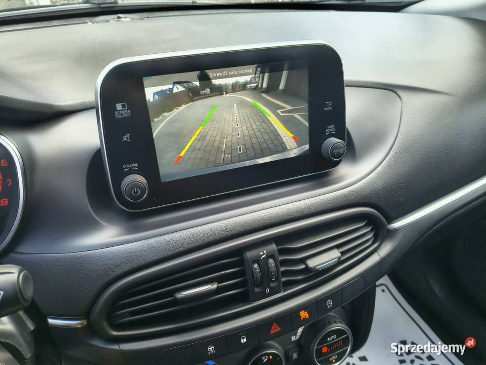 Fiat Tipo 14 TJet 120 Lounge II 2016 Samochody osobowe śląskie Mysłowice