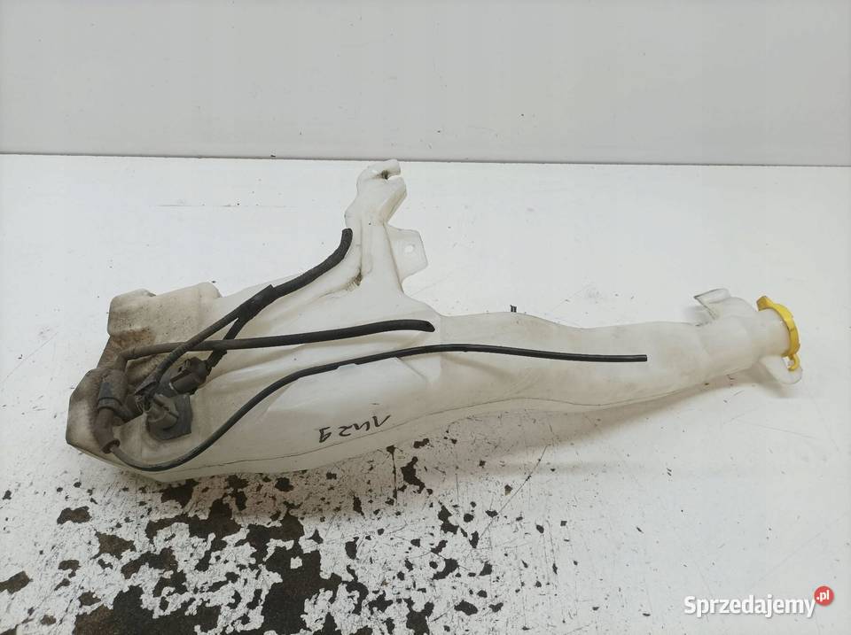 ZBIORNICZEK SPRYSKIWACZY WK2 Jeep Grand Cherokee Zbiorniki płynu do spryskiwaczy