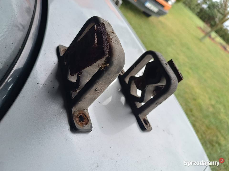 Wieszaki wydechu BMW e46 Rok produkcji 2001 Wieszaki Chlewice