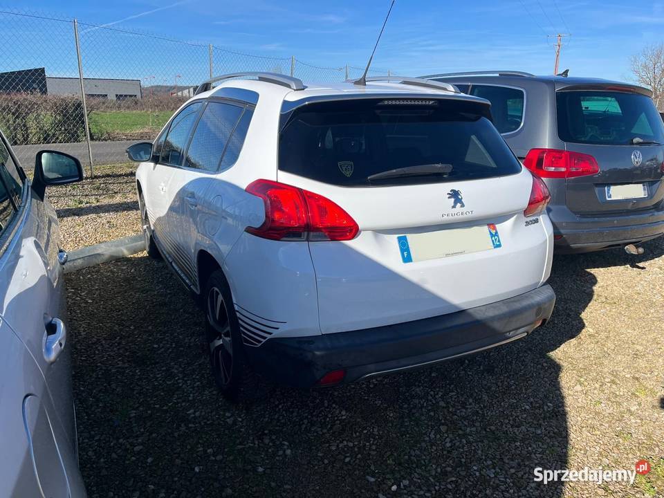 PEUGEOT 2008 12i PureTech 110 Urban Cross DW035 Katowice