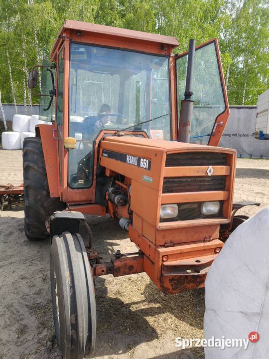 Ciągnik rolniczy renault 651 wspomaganie Ostrołęka
