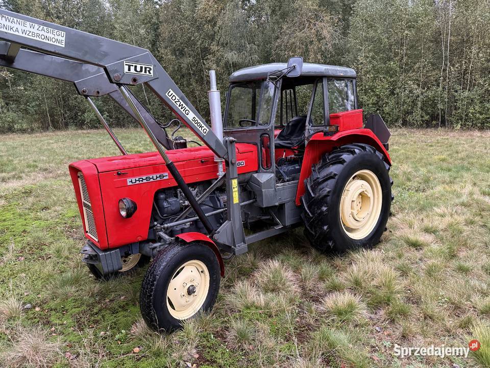 Ursus c360 z turem c360 Łochów