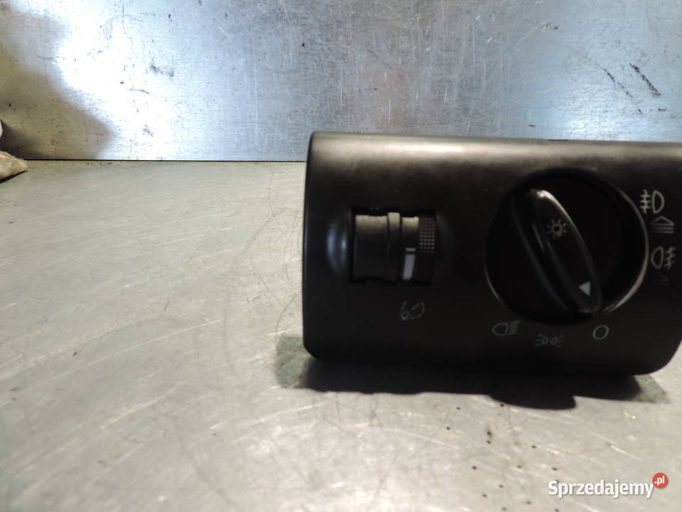 PRZEŁĄCZNIK ŚWIATEŁ AUDI A6 C5 4B1941531B Nowy Sącz