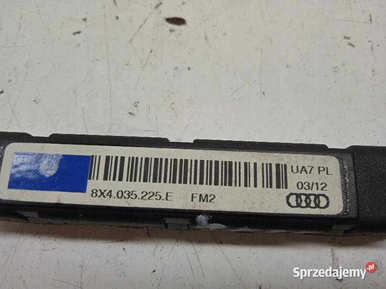 ANTENA KAROSERYJNA WZMACNIACZ KOMPLET 8T8035570 sprzedam
