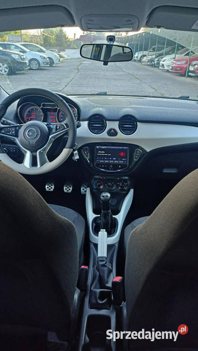 Opel Adam zadbane auto niski przebieg Tomaszów Mazowiecki