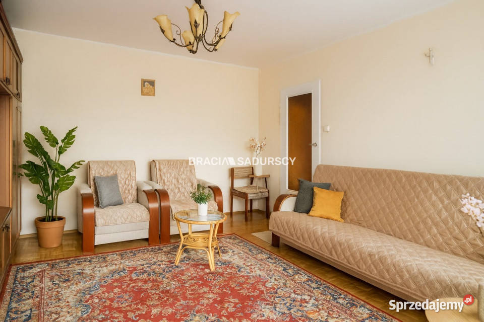 Mieszkanie 5835m2 3 pokoje Kraków Powstańców