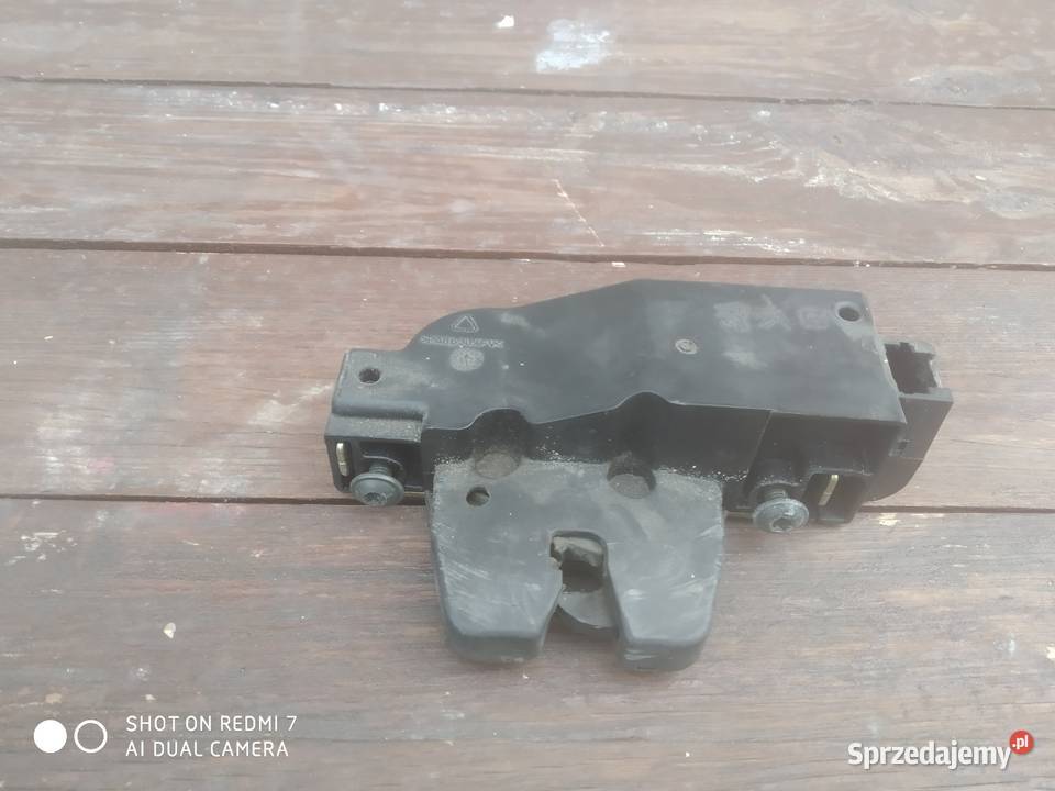 Zamek klapy bagażnika 9646091580 Peugeot osobowe Tarnów sprzedam