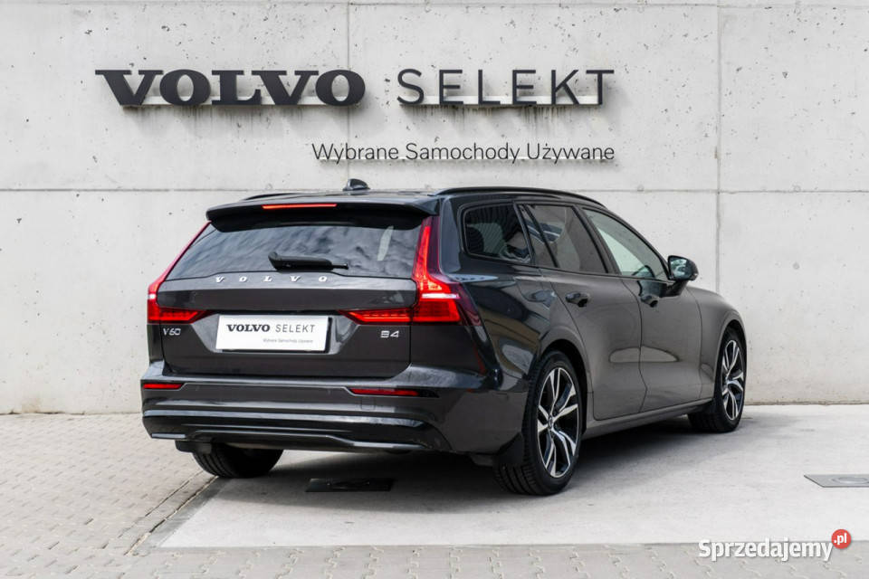 Volvo V60 Volvo V60 B4 D Plus Dark 197 FV23 II diesel
