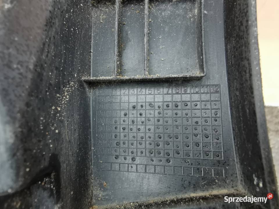 Listwa błotnika tył prawa rh R suzuki sx4 scross Karoseria wielkopolskie Sieraków