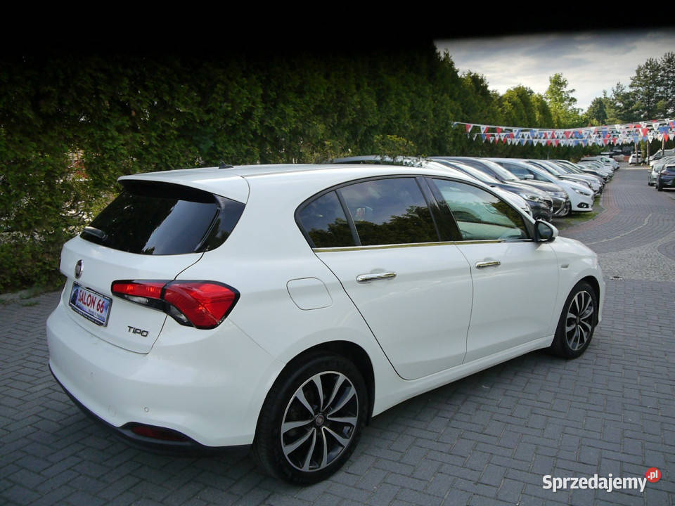 Fiat Tipo 16 Kamera Navi Stan b 100bezwypadkowy podgrzewane fotele Częstochowa