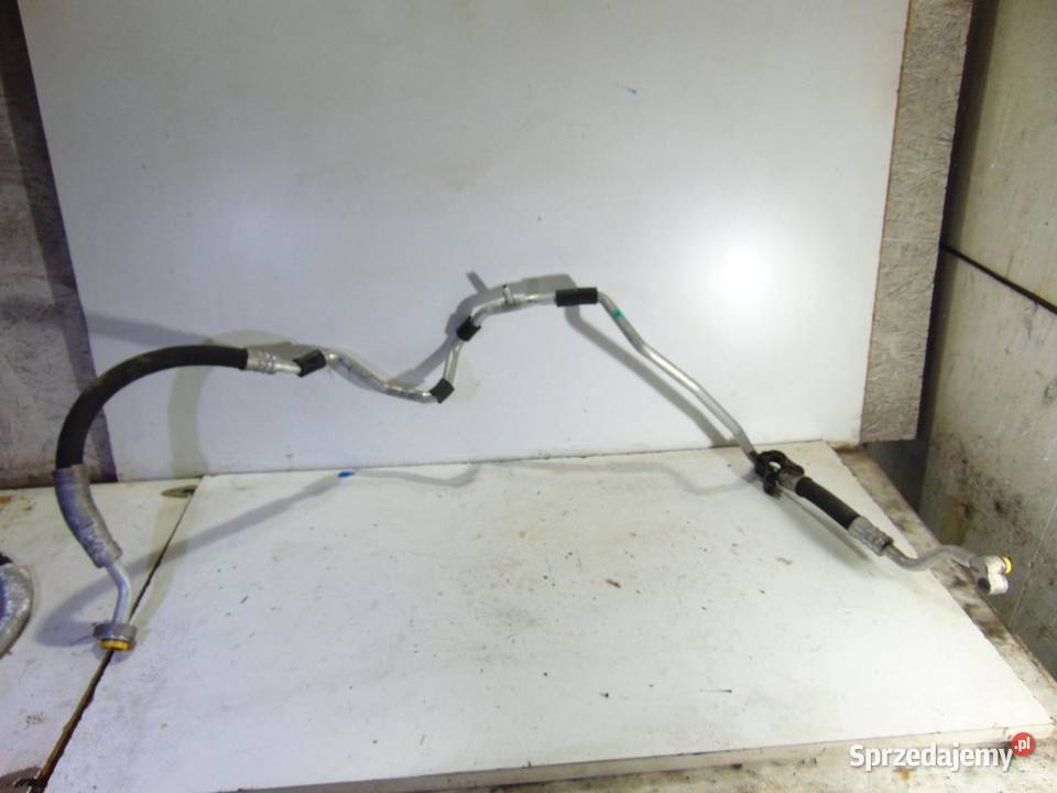 WĄŻ KLIMATYZACJI VW TOURAN I 16 FSI 1T0820743S Przewody klimatyzacji