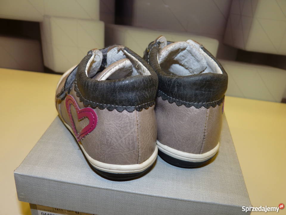 KORNECKI BUTY TRZEWIKI DZIECIĘCE 21 WIOSNA 13cm Żuromin sprzedam