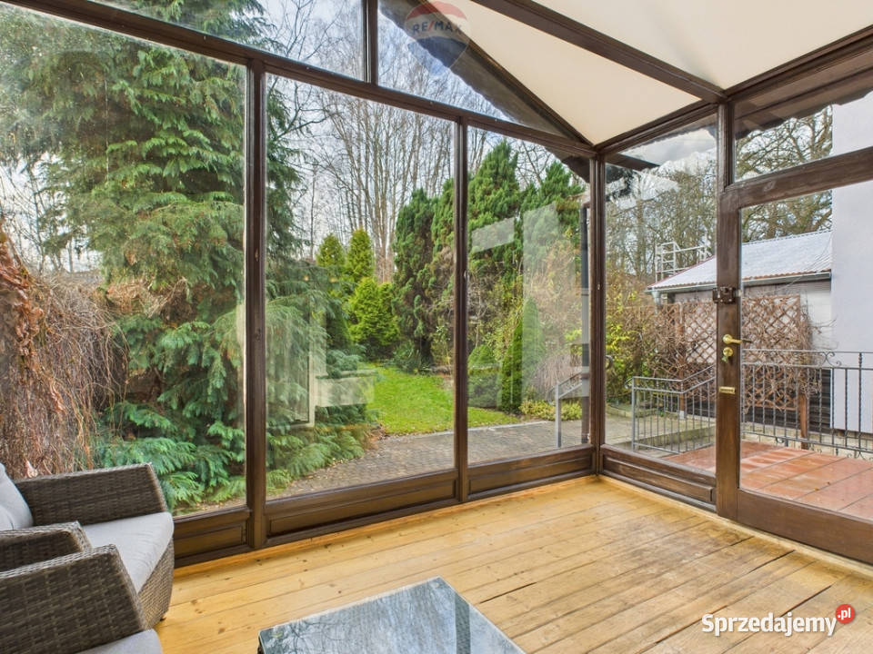 Dom szeregowy z ogrodem zimowym i dużą działką Sprzedaż Nieruchomości Lidzbark Warmiński