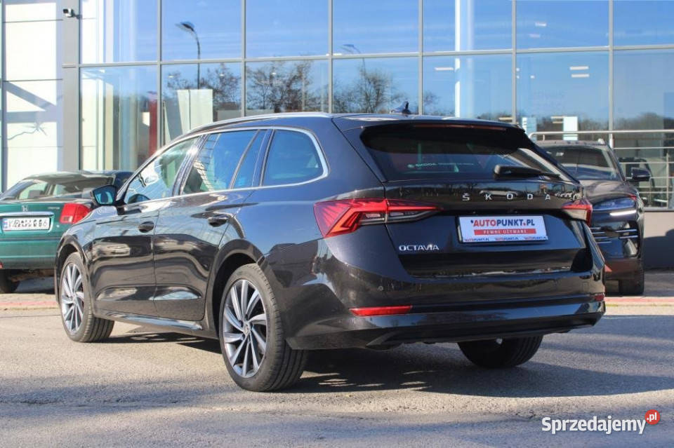 Skoda Octavia 2022r Matrix Hak Temp Adapt Navi Kraków
