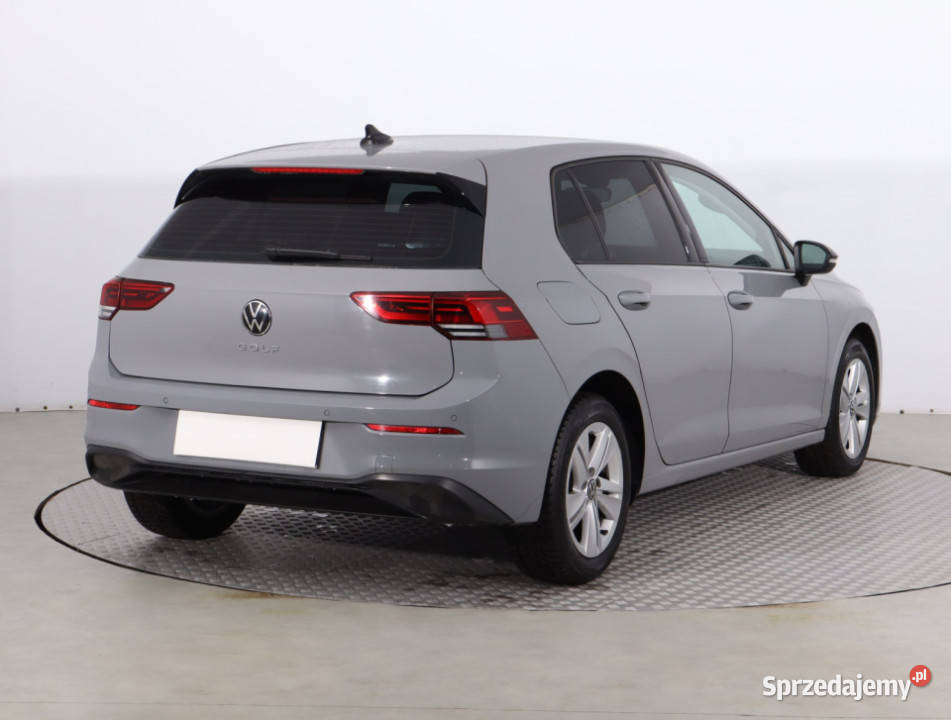 VW Golf 10 eTSI przyciemniane szyby