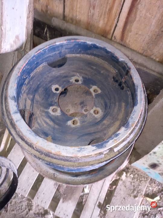 Felgi 900x20 nieuszkodzony Pagorzyna