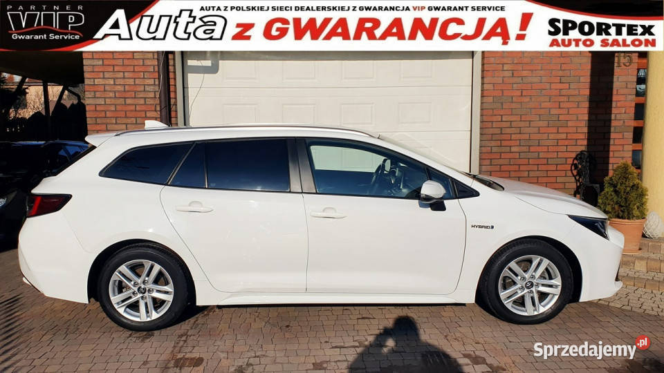Toyota Corolla 18 122 Hybrid COMFORT Salon I hybryda Motoryzacja
