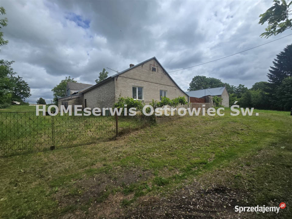 Dom wolnostojący 46400m2 Ćmielów