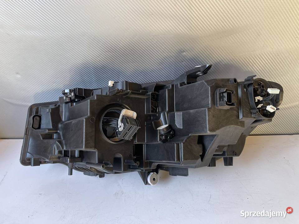 BMW 3 G20 G21 PRAWA OBUDOWA LAMPY PRZÓD Ostroróg