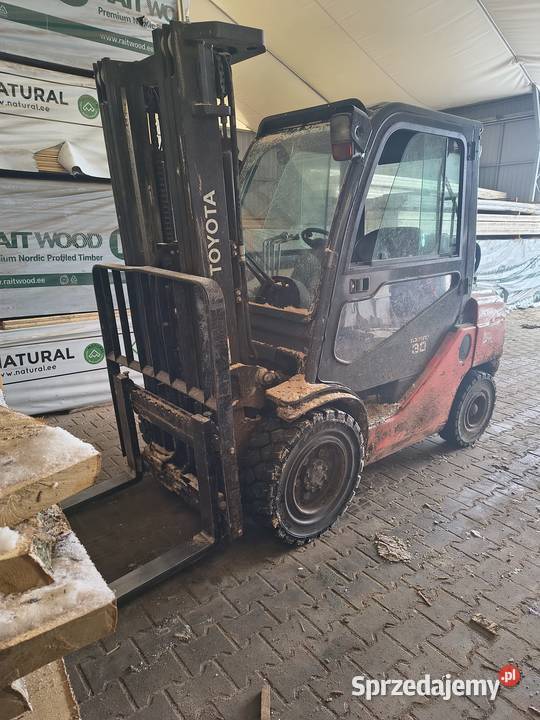 wózek widłowy toyota 3t 2016r warmińsko-mazurskie Bartoszyce sprzedam