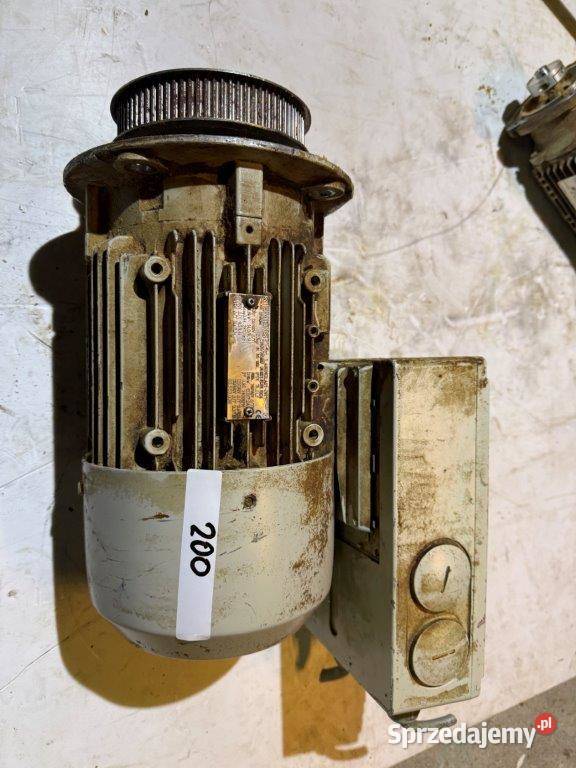 Motoreduktory przetwornice silniki serwonapędy Wioska