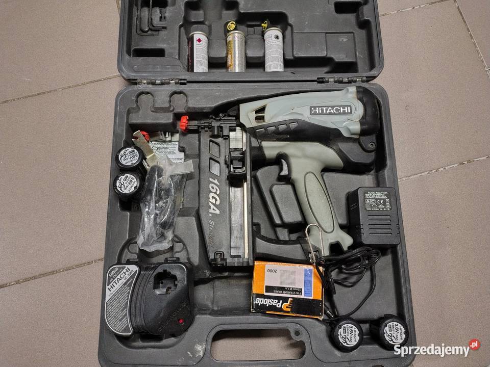 Sztywciarka Gwoździarka akumulatorowa Hitachi lubelskie Zamość sprzedam