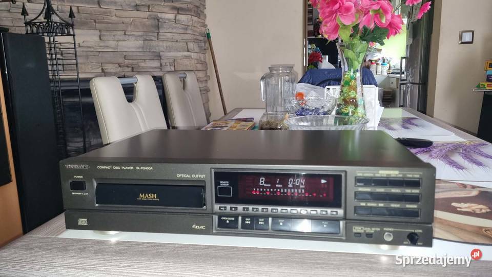 Odtwarzacz CD Technics SLPG400A Level Meter Peak Warta