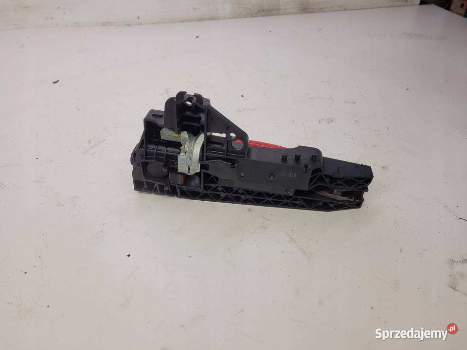 KLAMKA PRAWA AUDI A4 B8 A5 8T Q5 LY3J 8T0837886B Przystajń