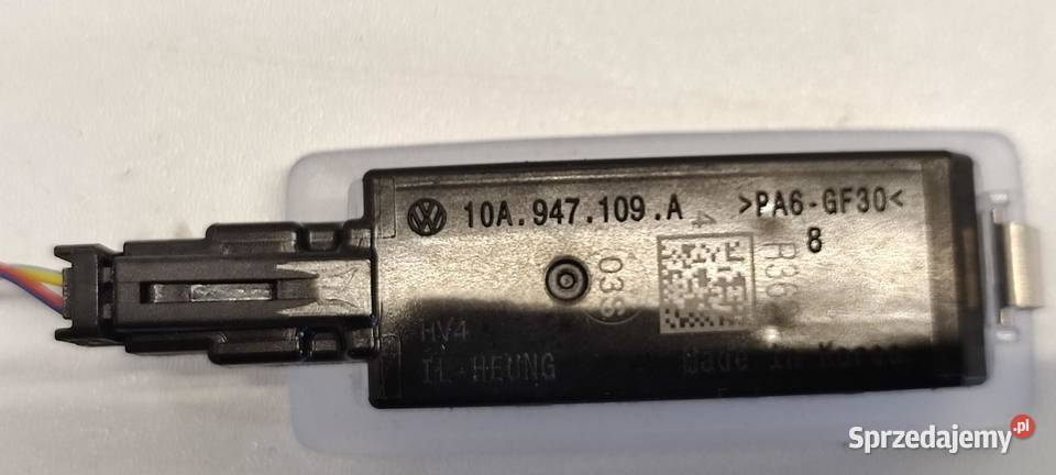 VW TAYRON TIGUAN III LAMPKA LED 10A947109A