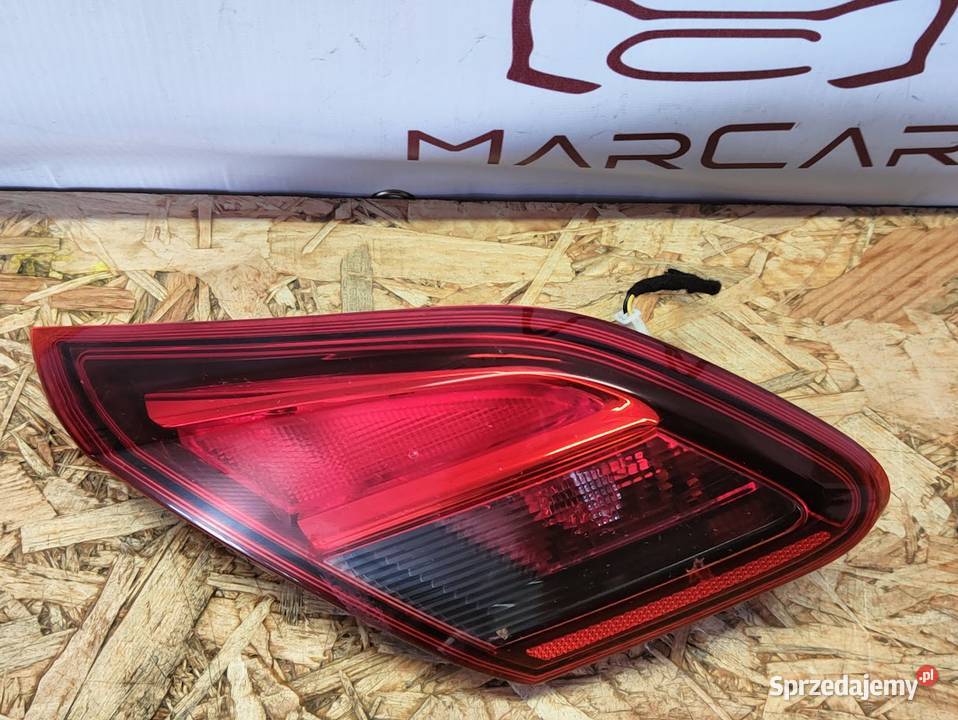 Lampa w Klapę Lewy Tył Opel Corsa E 3Drzwi Pleszew