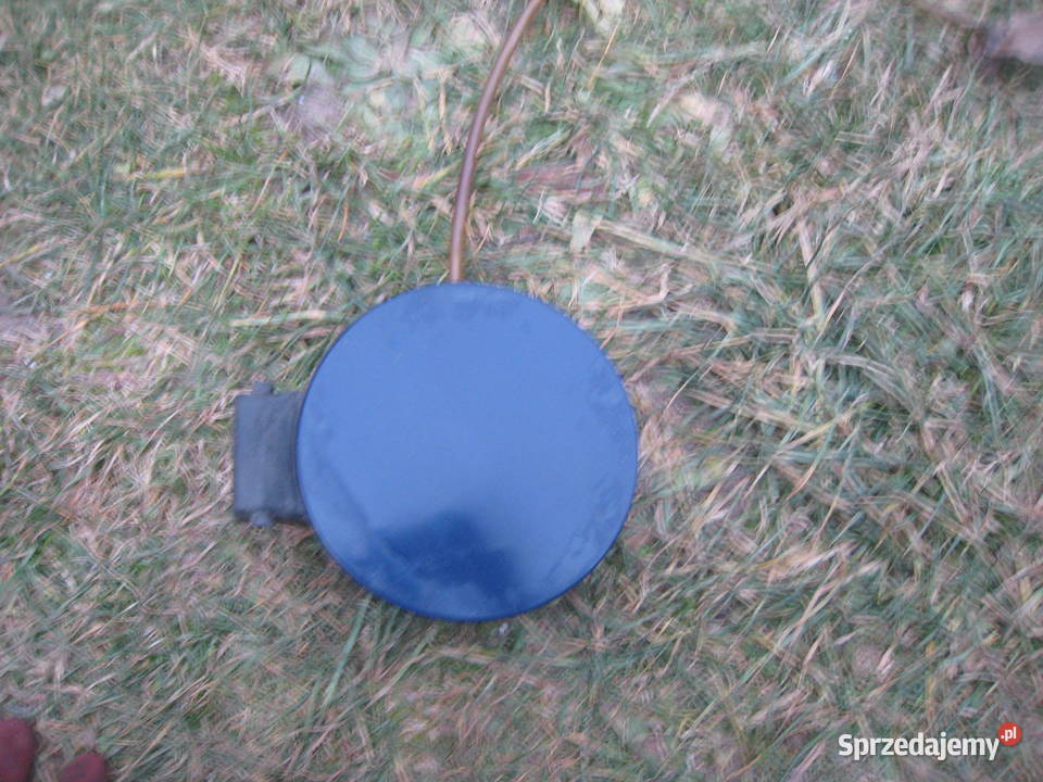 Klapka wlewu paliwa Volkswagen Passat B5 kombi Rok produkcji 2001 Klapki wlewu paliwa Motoryzacja Kraków