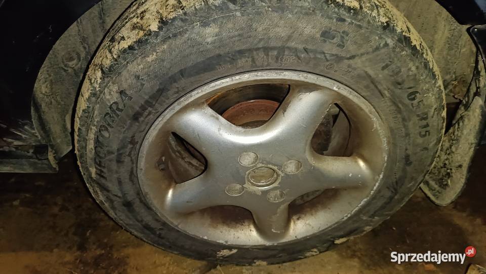 Felgi stalowealuminiowe z oponami 4x108 Audi 80 aluminiowe Pławna sprzedam
