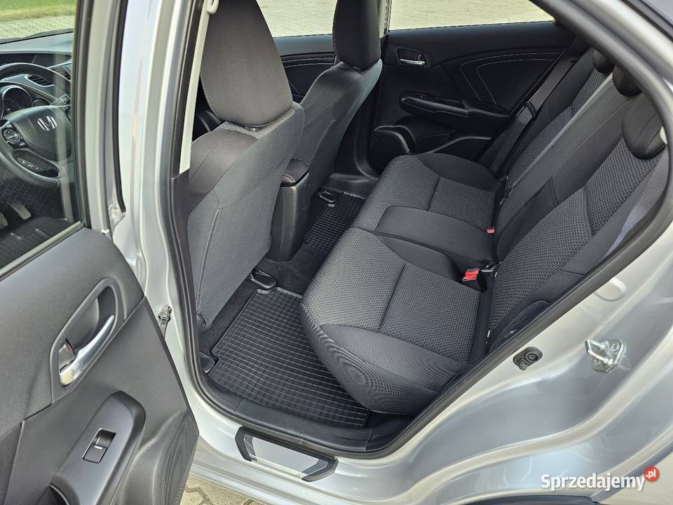 Honda Civic IX kombi 18 VTEC 2015r lubelskie Krynice