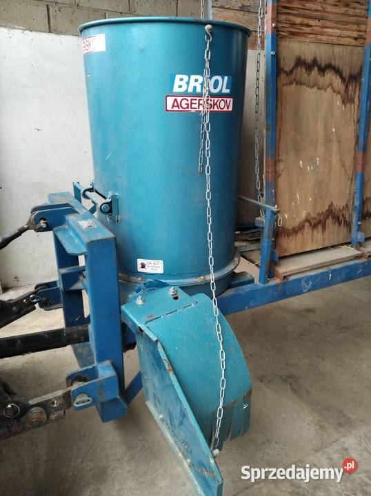 ścielarka słomy do truskawekogórka Władysławów