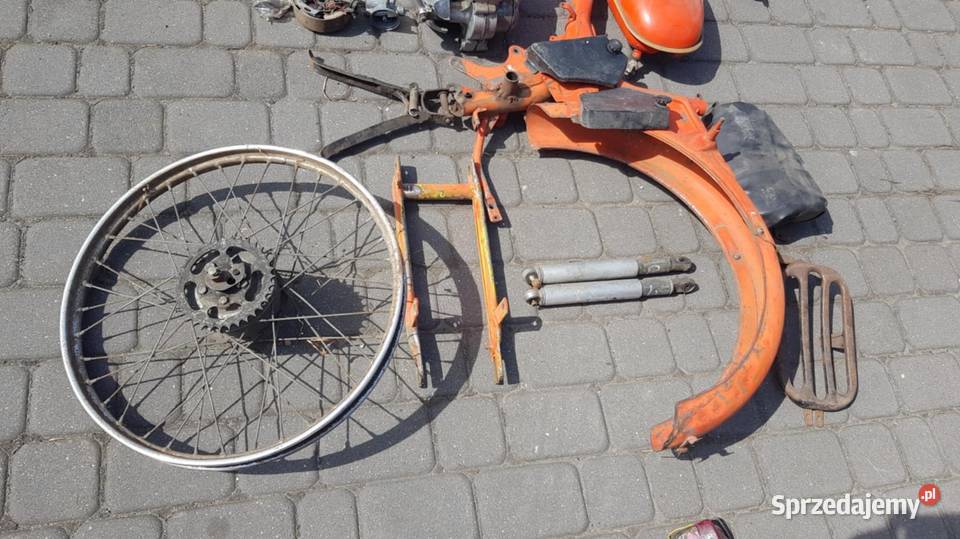Komar 2350 1975r Opoczno