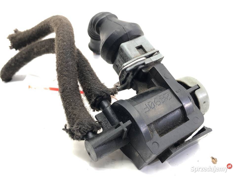 ZAWÓR PODCIŚNIENIA AUDI A4 B6 25 180 1J0906283A