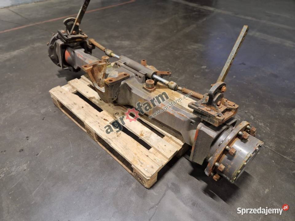 Przedni most Massey Ferguson 6180 6270 6280 Części i osprzęt rolniczy Byków