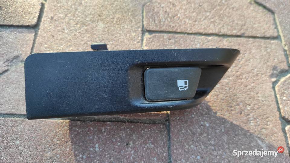 Toyota Yaris II klamka wlewu paliwa Pozostałe Otwock