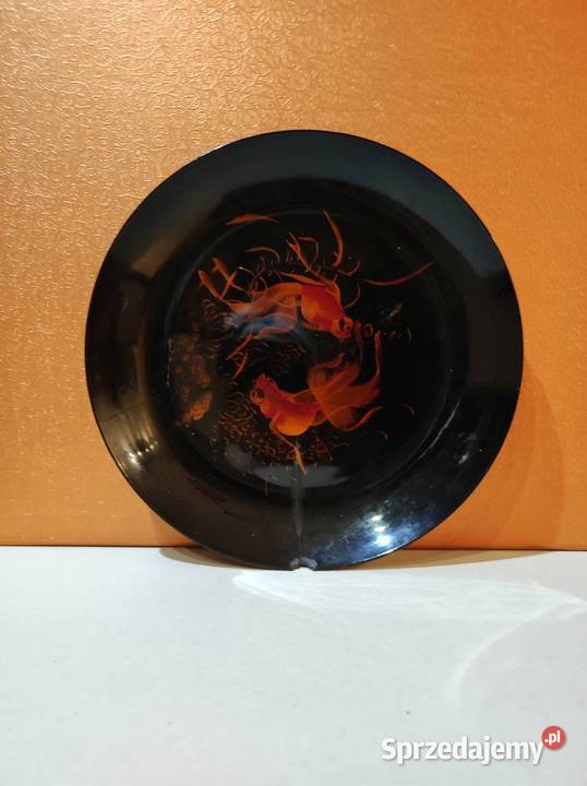 lakierowany ozdobny talerz z motywem złotych Kielce sprzedam
