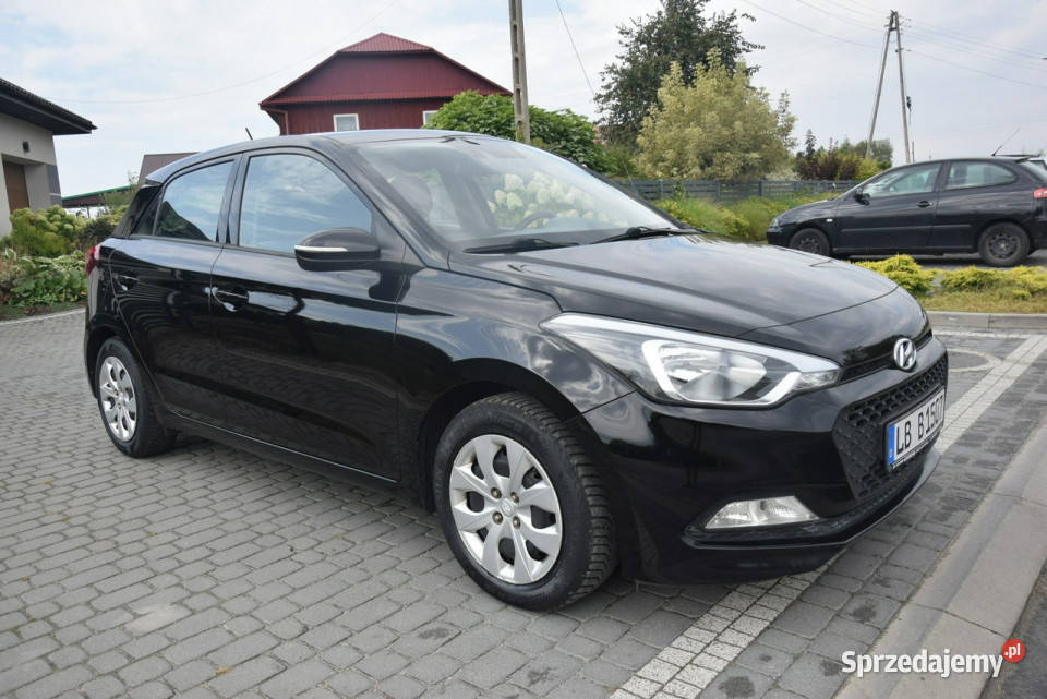 Hyundai i20 12B Klima Grzane Fotele i Kierownica Rok produkcji 2015 Majdan Sieniawski