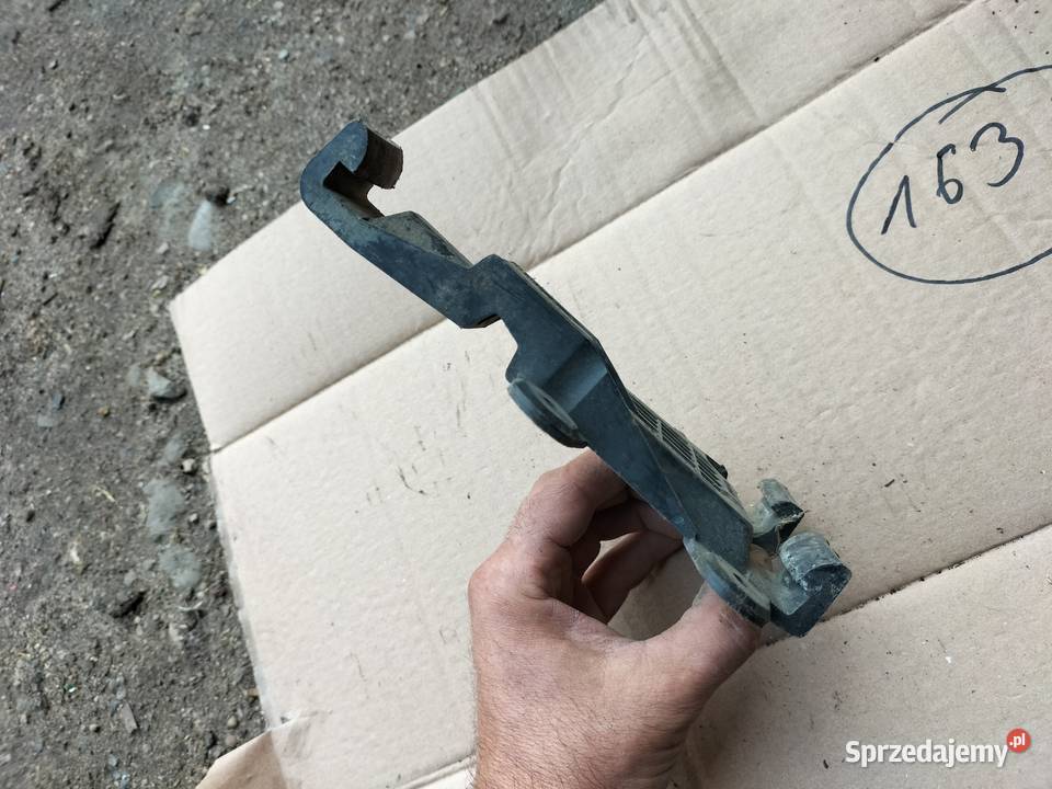 AUDI 80 B4 MOCOWANIE ŚLIZG ZDERZAKA PRZÓD lubelskie Kamień-Kolonia