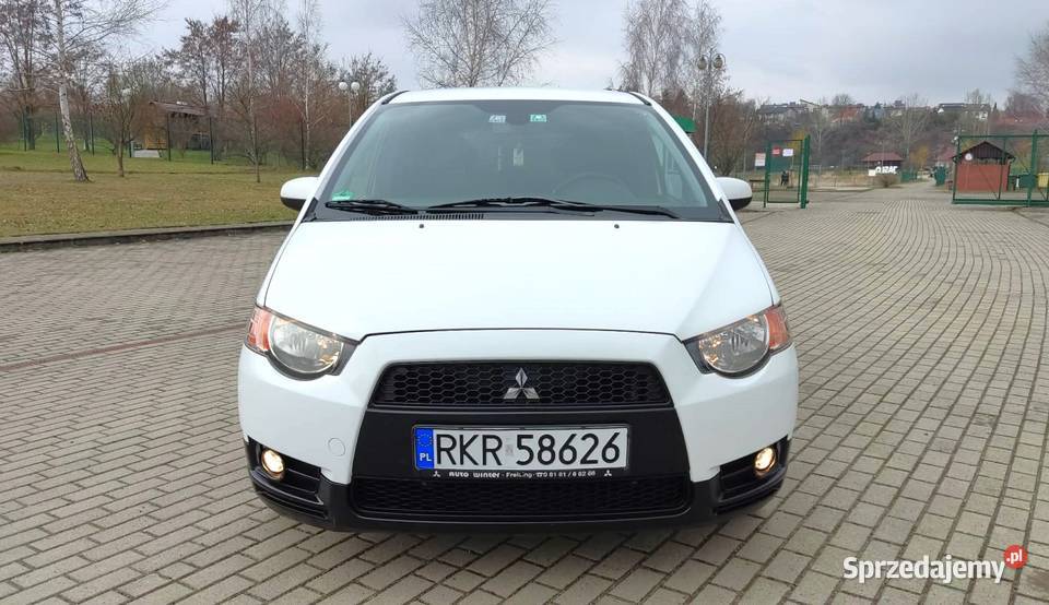 Mitsubishi Colt 2009r 13 Benzyna Klimatyzacja benzyna sprzedam