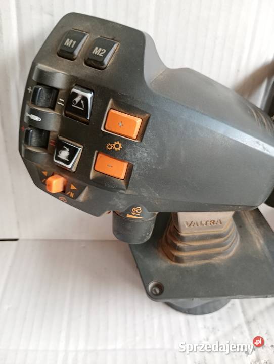 Joystick valtra wielkopolskie Turkowice
